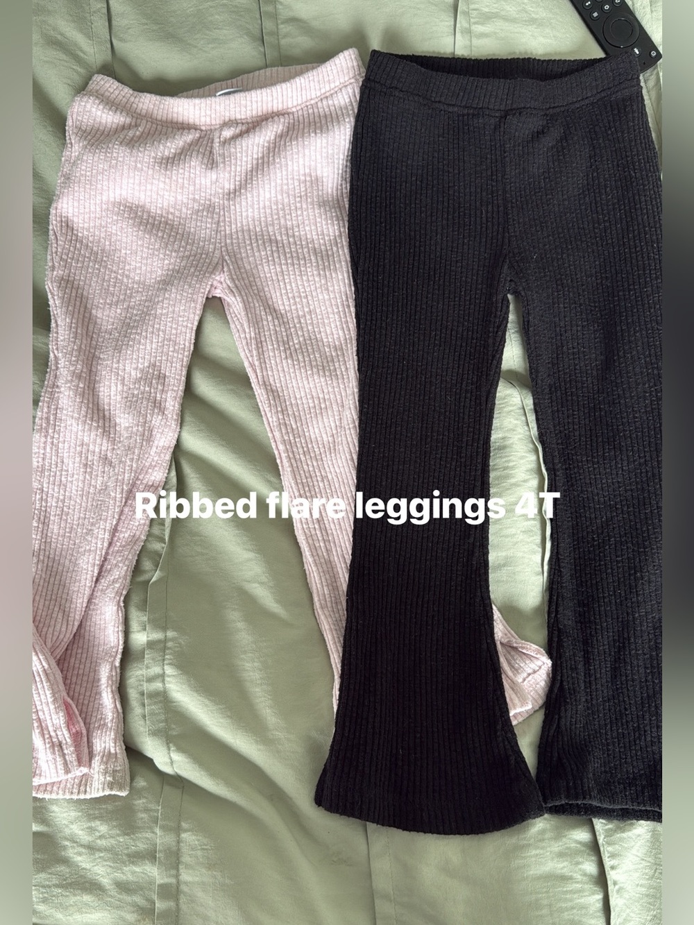 Kids Ribbed Flare Leggings - Pink & Black (4T)